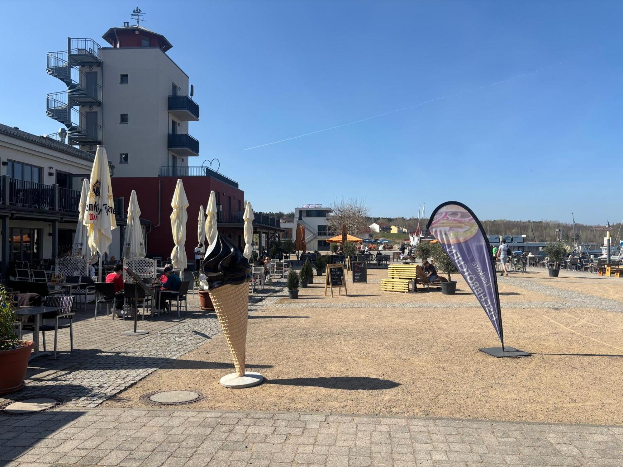 Ferienwohnung "Seeperle" Marina Muecheln Geiseltalsee Mucheln Bagian luar foto